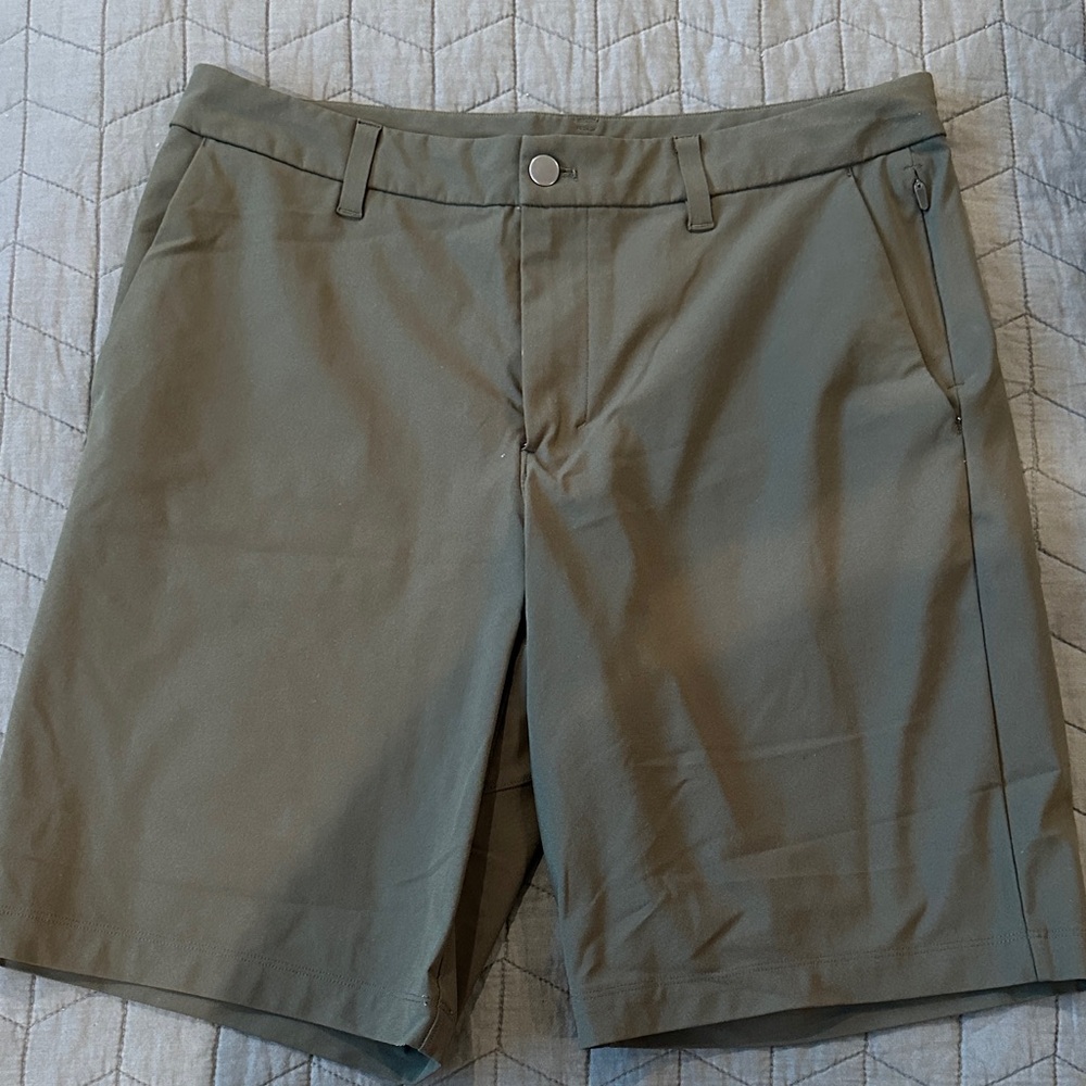 lululemon athletica Men's Olive Shorts